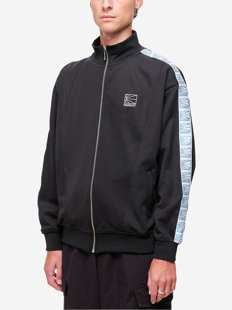 RASSVET (PACCBET) Clothing: discover the Urbanstar collection