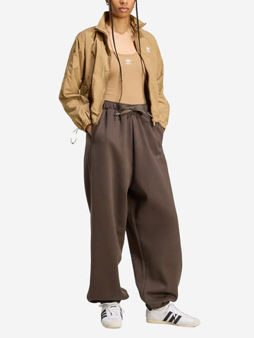 ADIDAS ORIGINALS Pantaloni oversize felpati marrone fango Fango