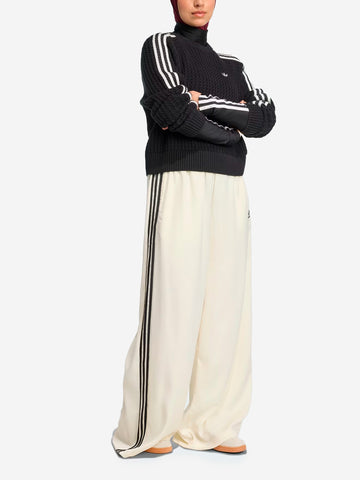 ADIDAS ORIGINALS Pantaloni sportivi satinati crema a gamba larga Off white