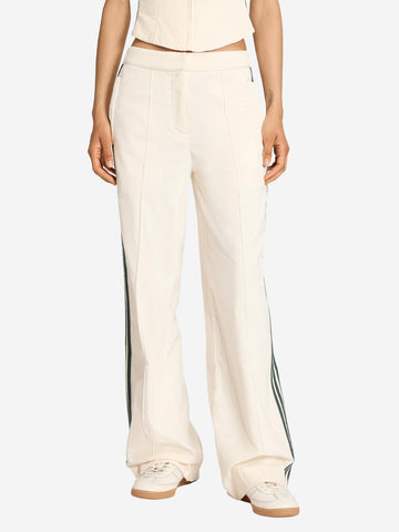 ADIDAS ORIGINALS Pantaloni bianchi in velluto Oktoberfest con dettagli piping Bianco