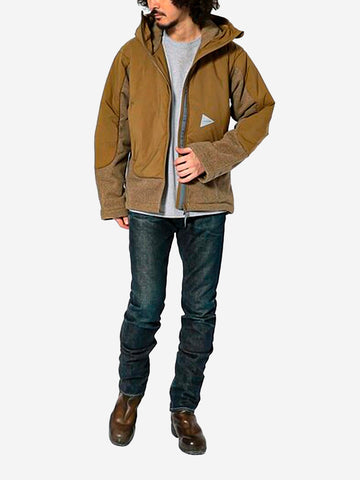 AND WANDER Giacca fleece con cappuccio e imbottitura Primaloft Beige