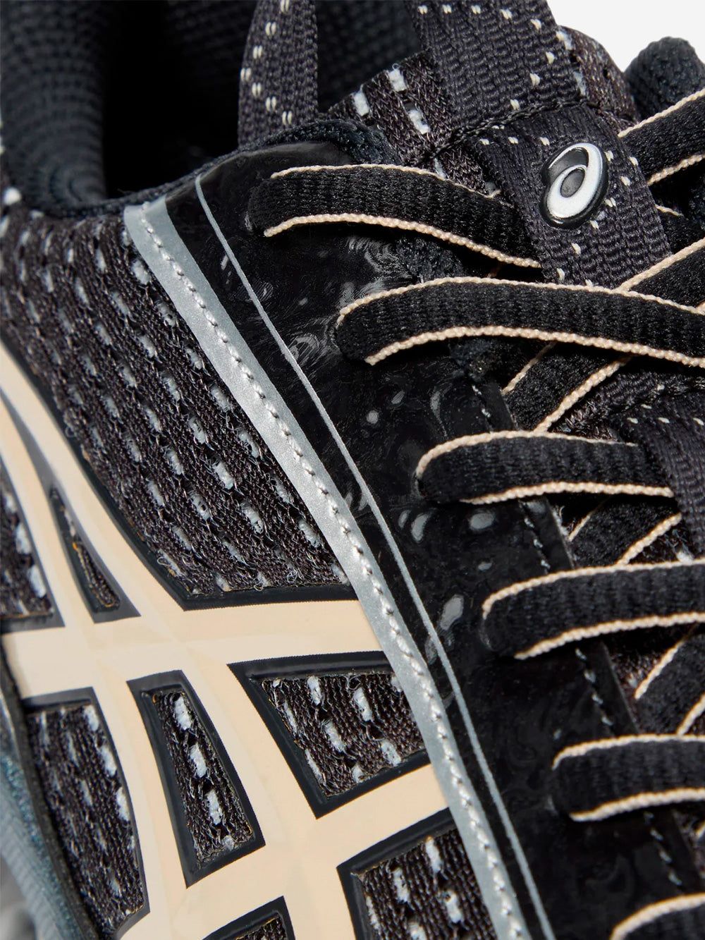 ASICS US6-S Gel-Kinetic Fluent Curated style by Kiko Kostadinov Studio Nero Urbanstaroma