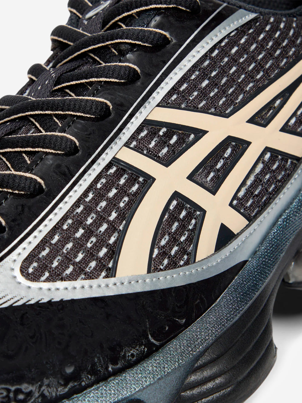 ASICS US6-S Gel-Kinetic Fluent Curated style by Kiko Kostadinov Studio Nero Urbanstaroma