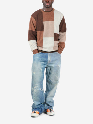 Intarsia trui met ronde hals en bruin patroon