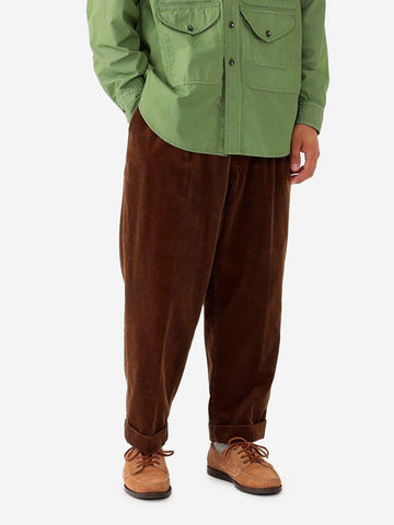 Braune Kordhose mit 2 Bundfalten