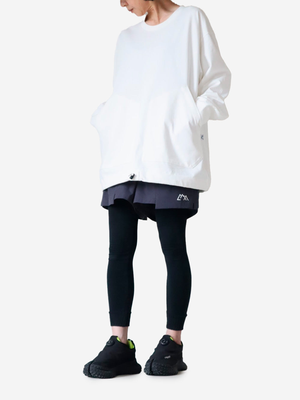 CMF OUTDOOR GARMENT T-shirt bianca a maniche lunghe 2 pocket Slow Dry Bianco Urbanstaroma