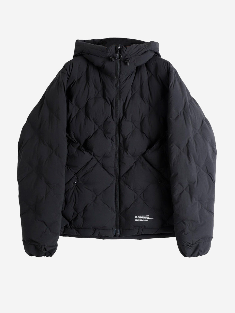 CMF OUTDOOR GARMENT Piumino con cappuccio imbottito in piuma d'oca senza cuciture Nero Urbanstaroma