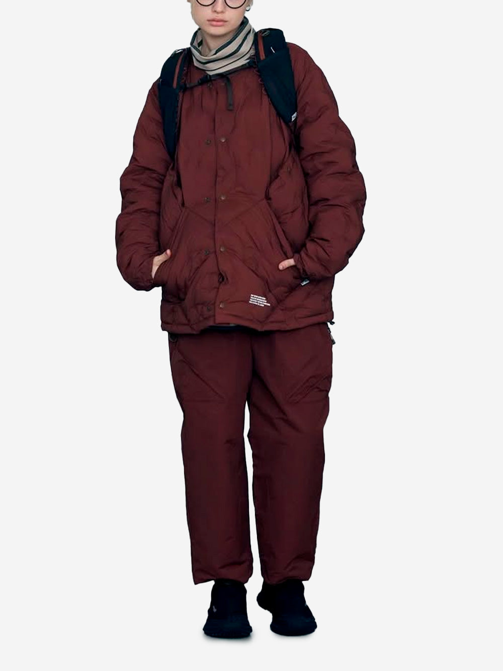 CMF OUTDOOR GARMENT Piumino imbottito crewneck woven Mogano Urbanstaroma