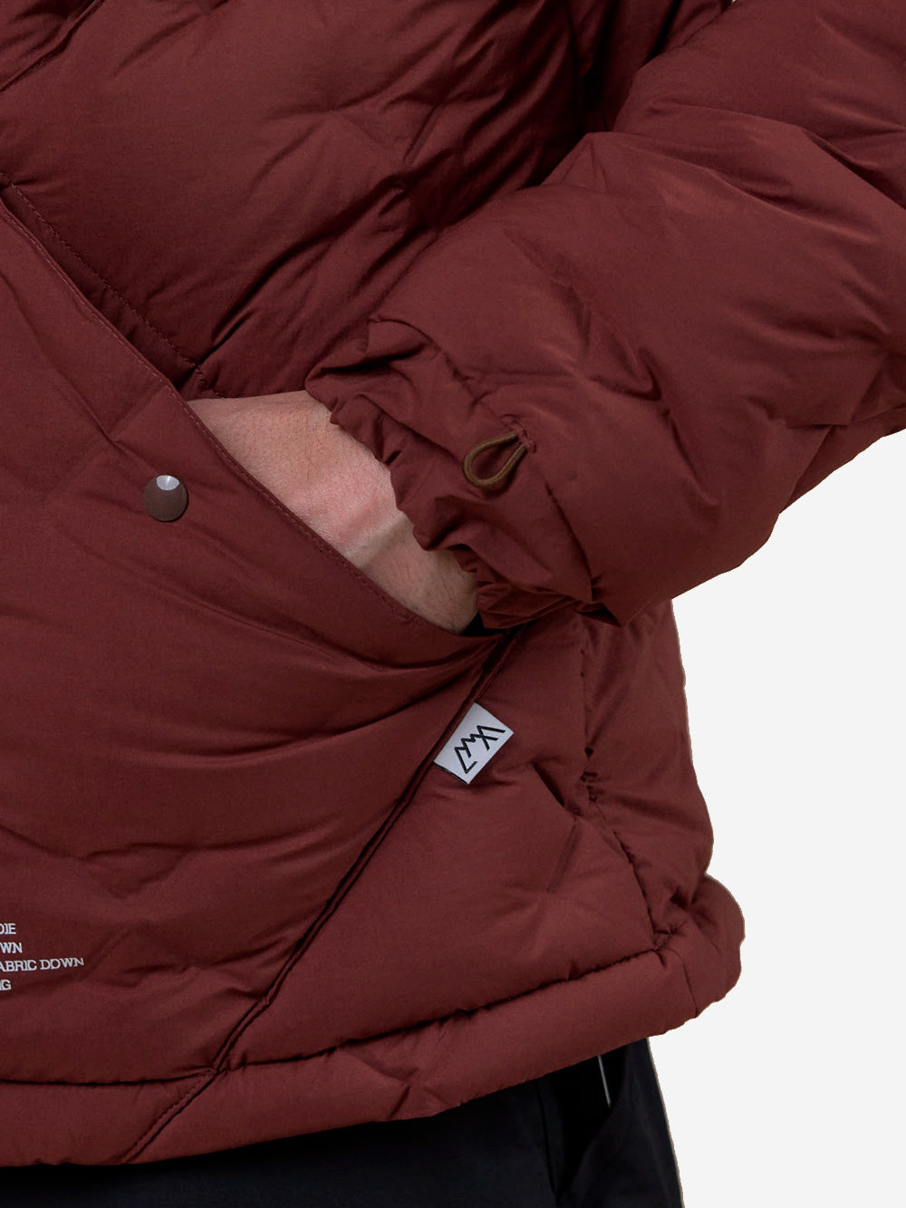 CMF OUTDOOR GARMENT Piumino imbottito crewneck woven Mogano Urbanstaroma