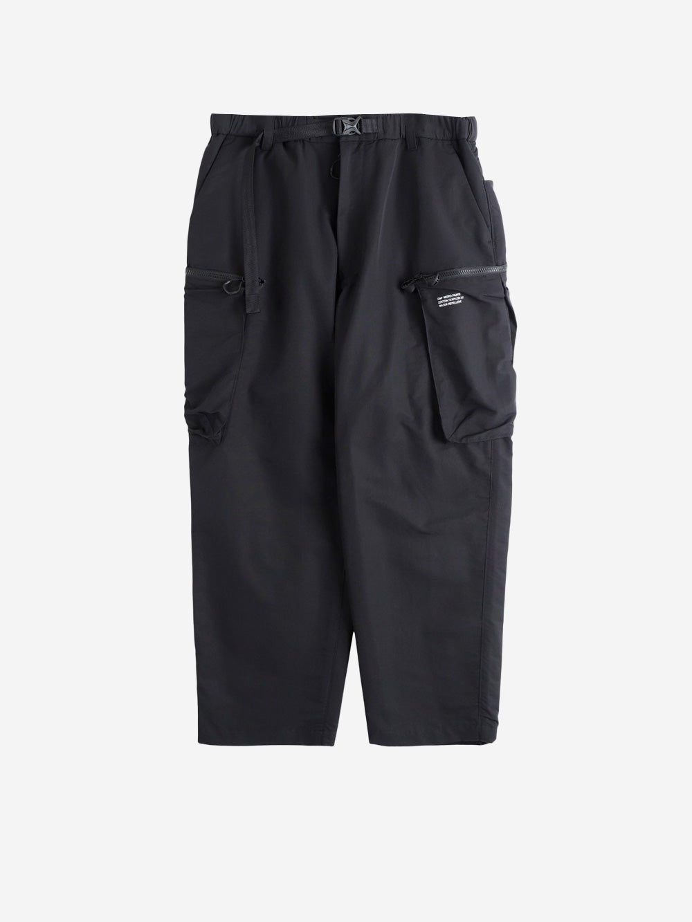 CMF OUTDOOR GARMENT Pantaloni cargo neri 'Weird' in nylon Nero Urbanstaroma