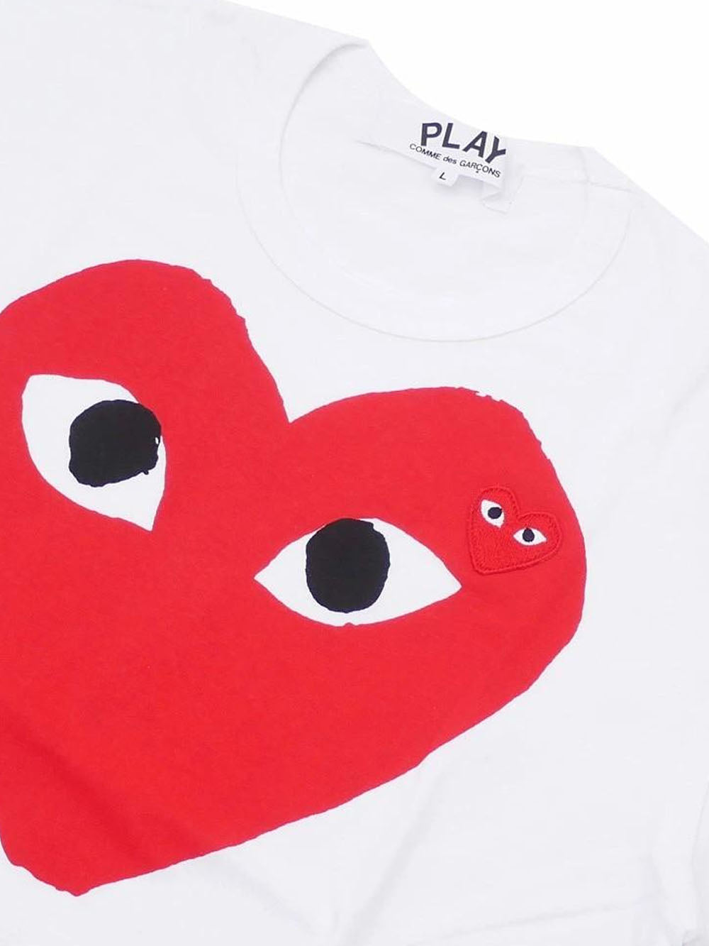COMME DES GARCONS PLAY T-Shirt bianca con cuore grande rosso Bianco Urbanstaroma
