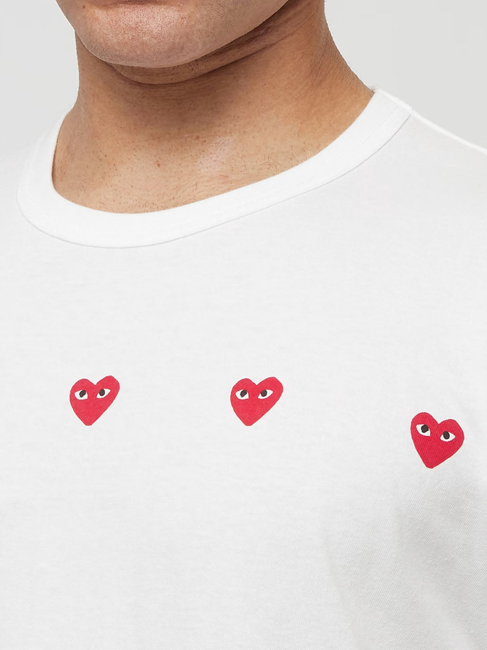 COMME DES GARCONS PLAY T-shirt bianca multi heart Bianco Urbanstaroma