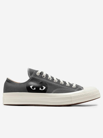 COMME DES GARCONS PLAY Chuck 70 OX grigie con cuore grande nero x CDG Grigia nera