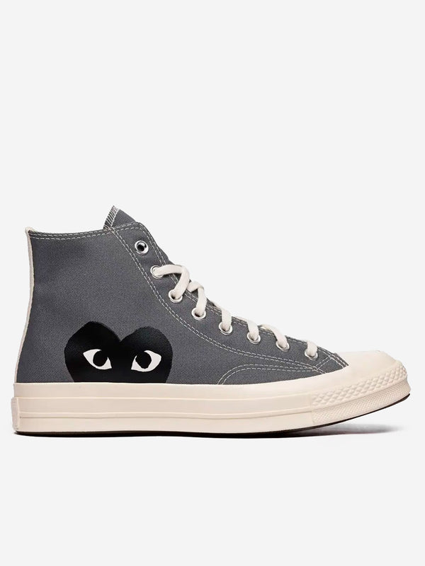 a25-comme-des-garcons-play-