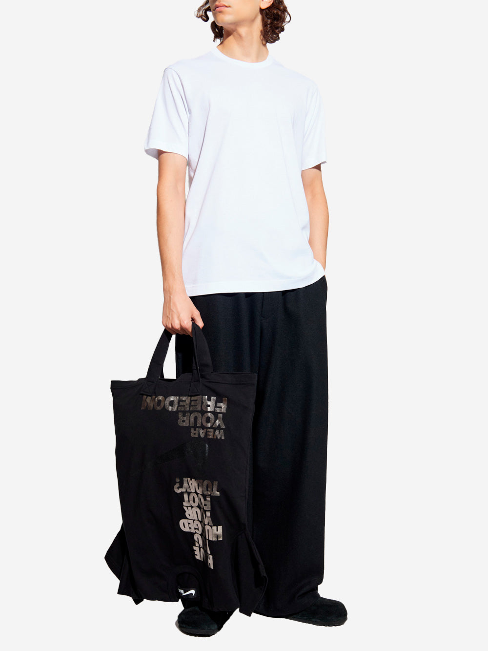 COMME DES GARCONS SHIRT T-shirt bianca minimal con grafica 'Forever' Bianco Urbanstaroma