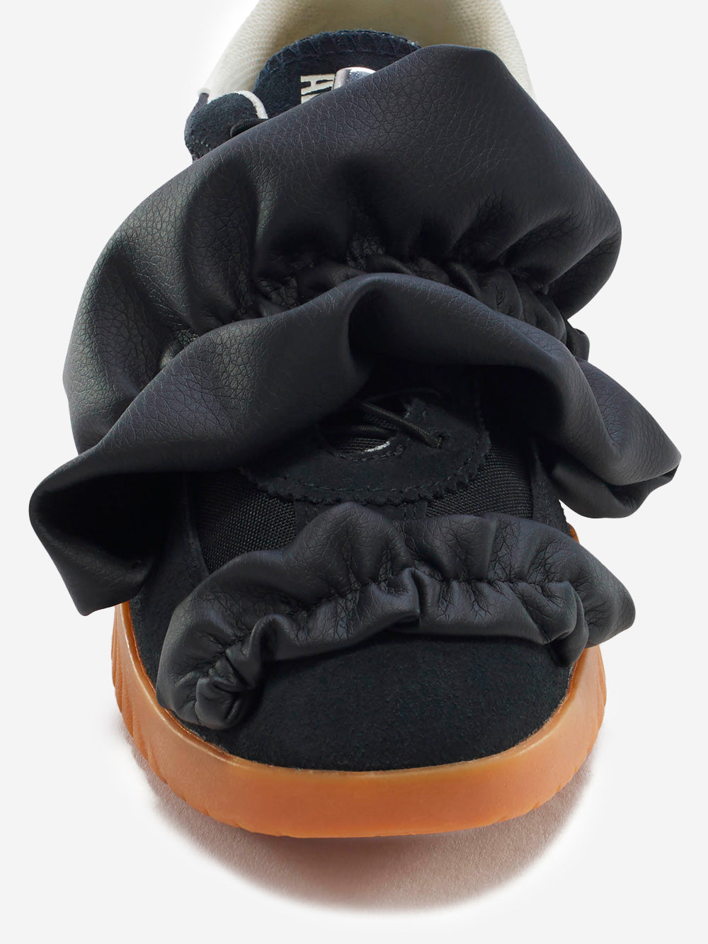 CONVERSE Run Star Trainer Ruffles nere limited edition Nero Urbanstaroma