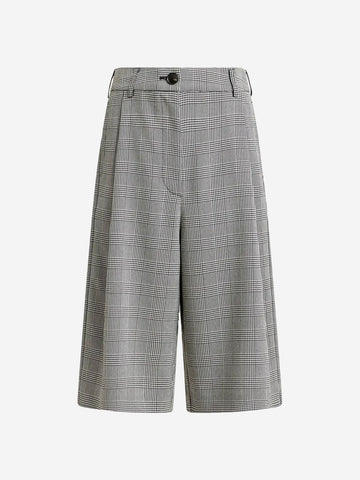 ESSENTIEL ANTWERP Bermuda sartoriali a gamba larga con quadri grigi e neri Bianco nero