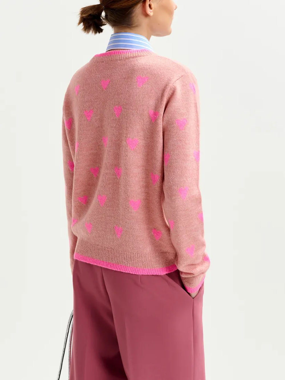ESSENTIEL ANTWERP Maglione rosa con cuori intarsiati Rosa Urbanstaroma