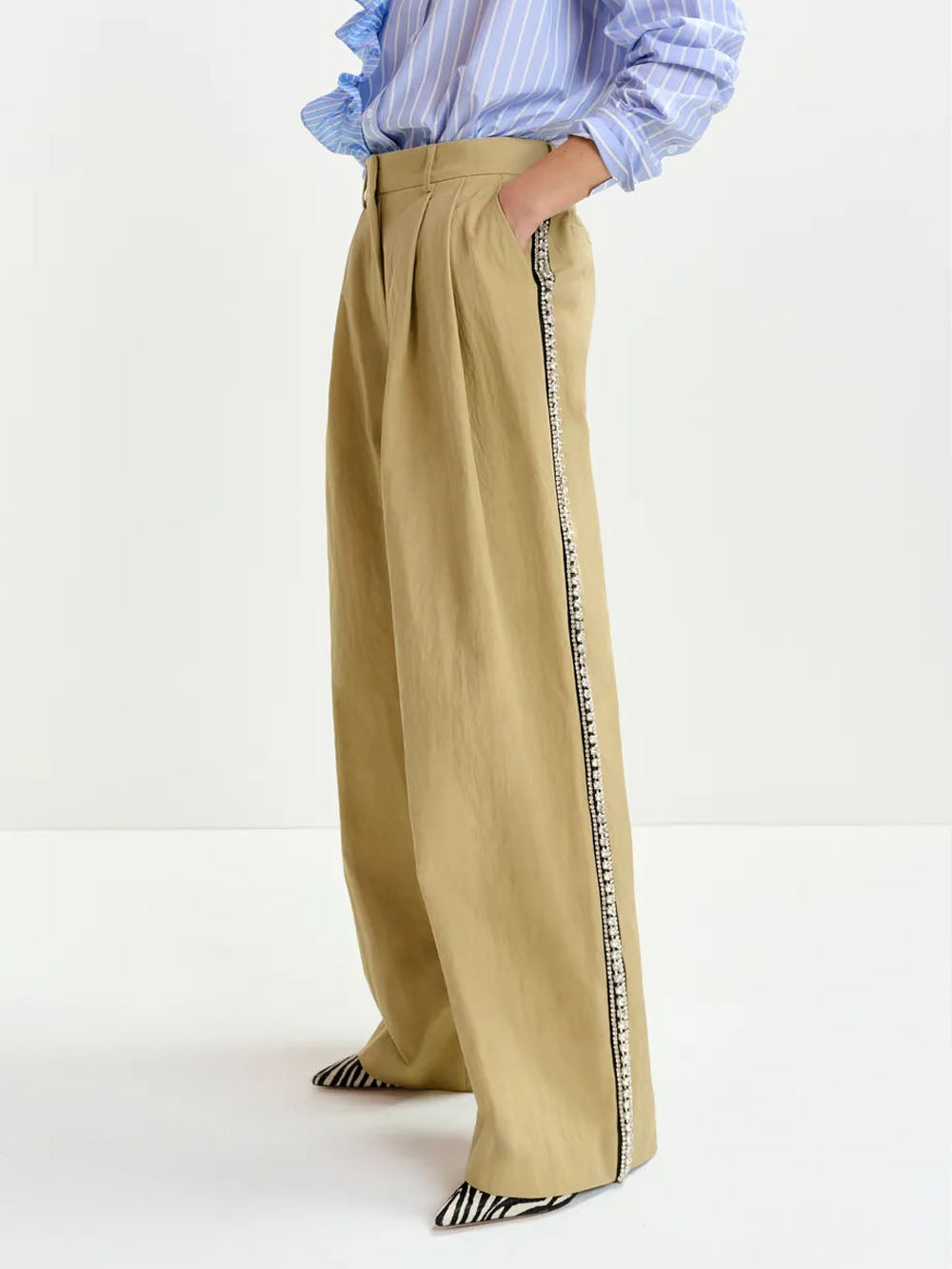 ESSENTIEL ANTWERP Pantaloni larghi beige con strass Beige Urbanstaroma