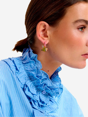 ESSENTIEL ANTWERP Orecchini a cerchio rosa e oro con ape e automobile Multicolor