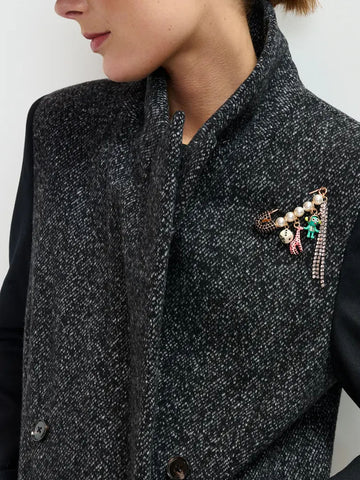 ESSENTIEL ANTWERP Cappotto Doppio Petto misto lana con Maniche a Contrasto Nero