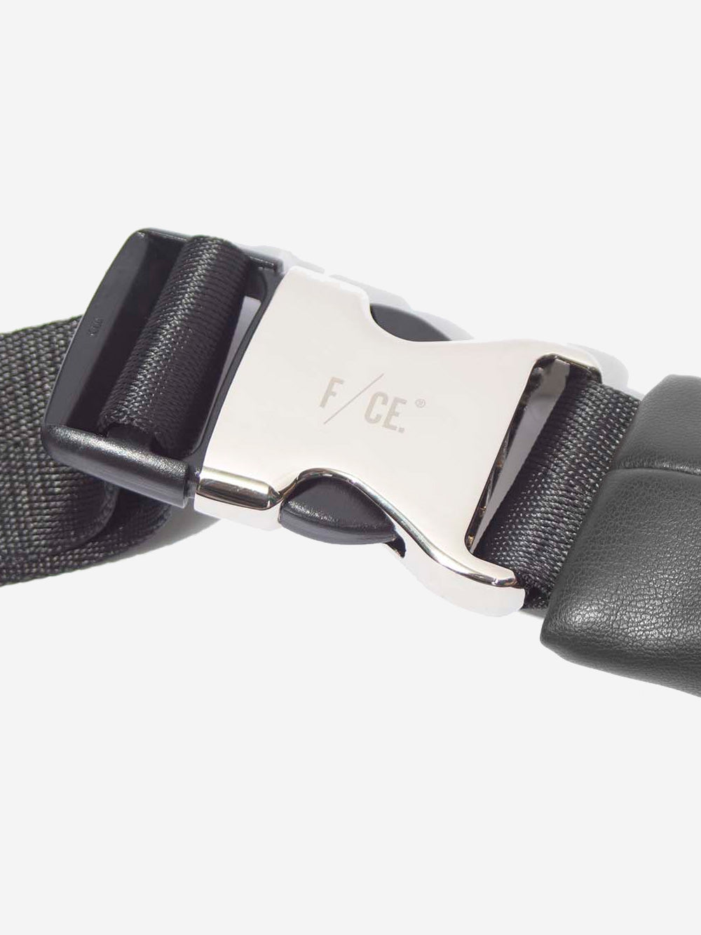 F/CE Borsa 'Big Shoulder' in pelle Ecotech Nero Urbanstaroma