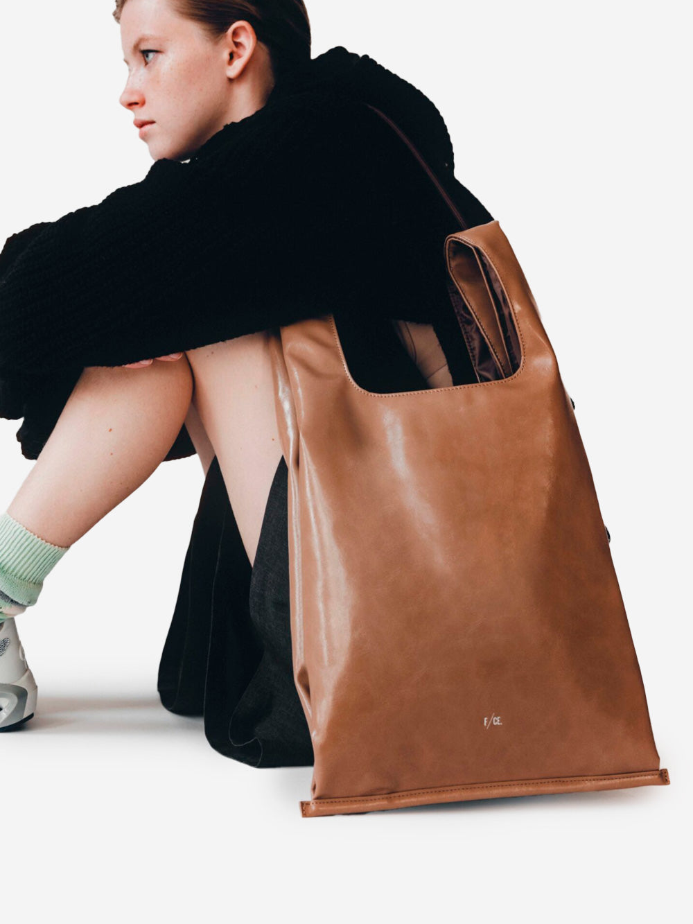 F/CE Borsa tote beige in pelle sintetica con manici in corda Beige Urbanstaroma