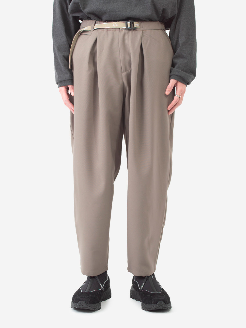 F/CE Pantaloni balloon fit con cintura integrata Grigio Urbanstaroma