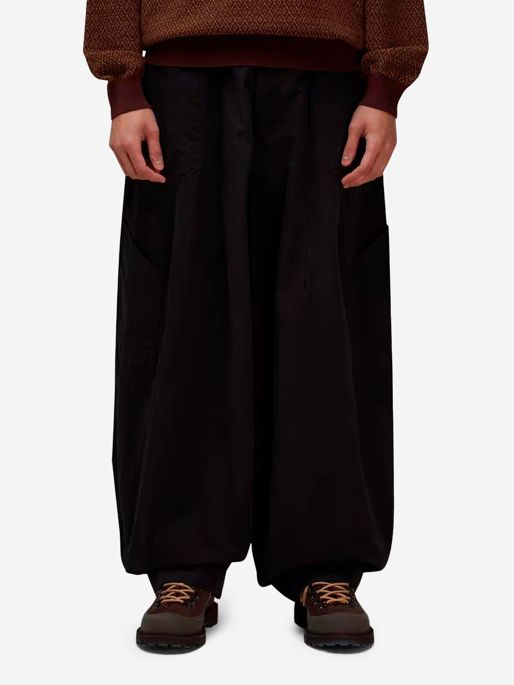 FRIZMWORKS Nero Urbanstaroma