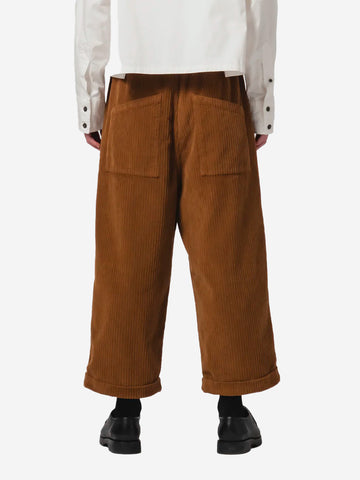 GIRLS OF DUST Pantaloni marroni a gamba larga in velluto a coste 'Zeno' Cammello