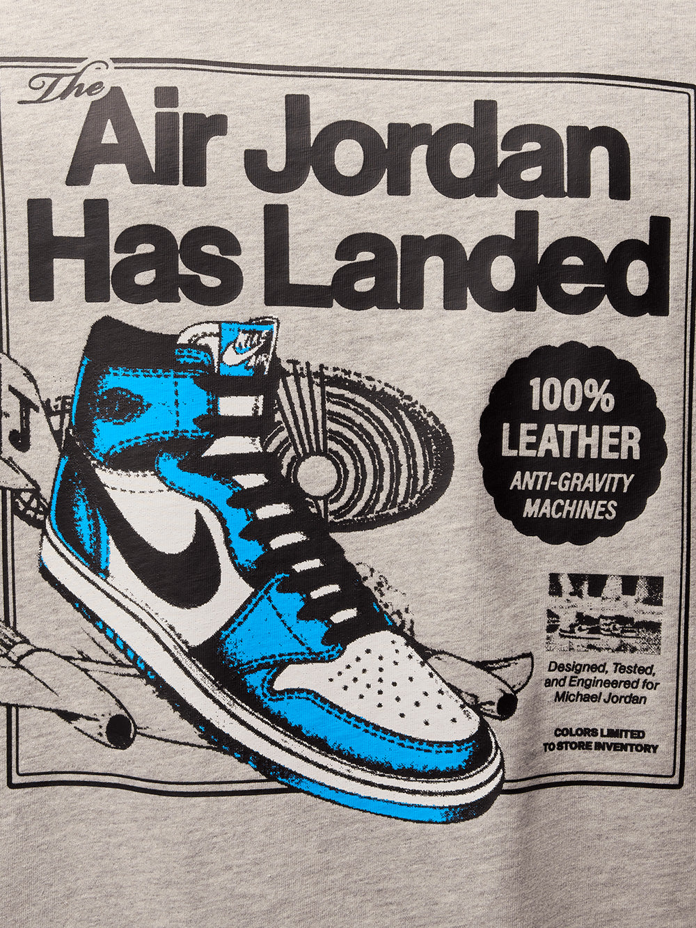 JORDAN Graues AJ1-T-Shirt mit Grafik HQ8972 Urbanstaroma