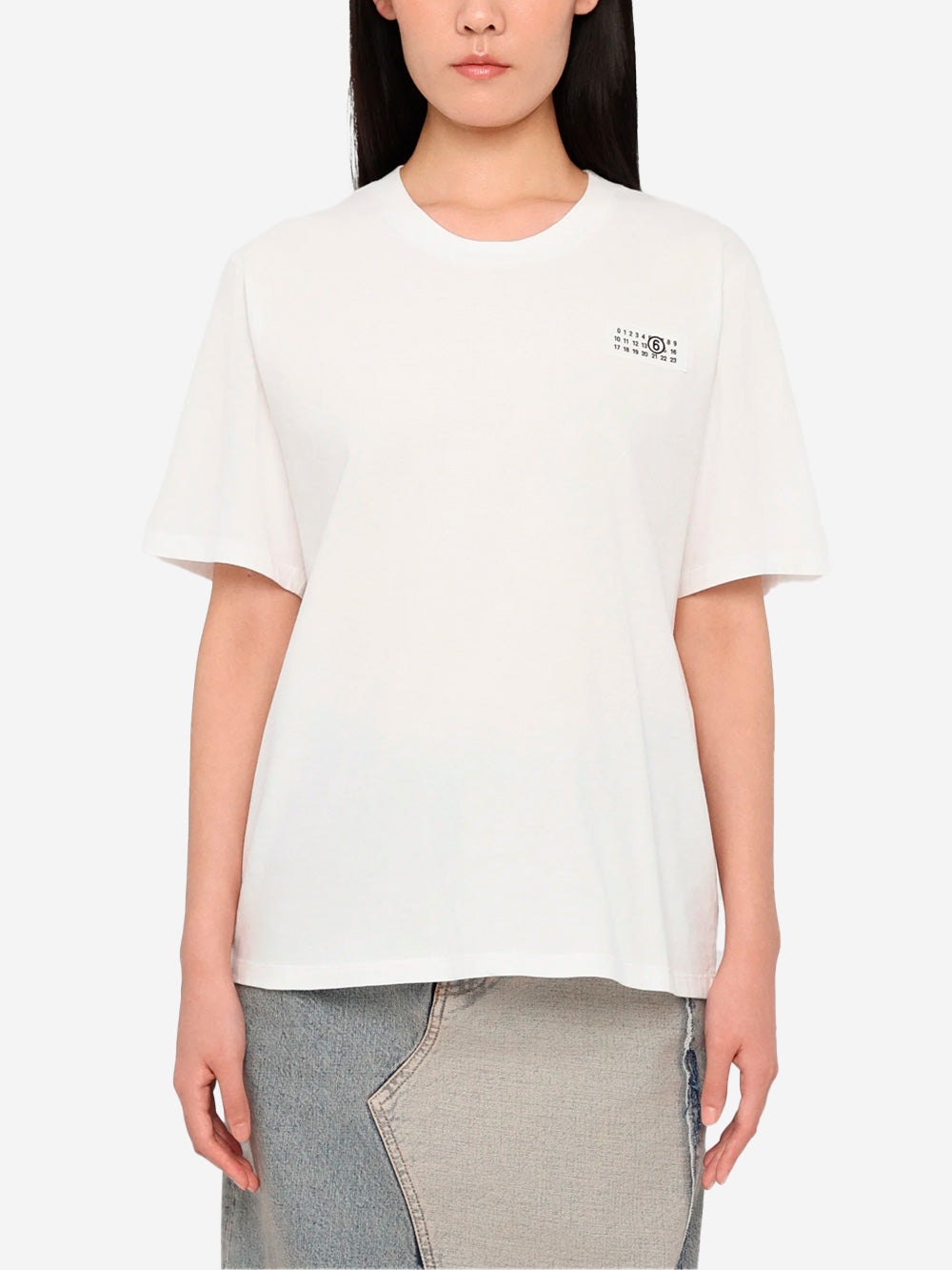 MM6 MAISON MARGIELA T-shirt bianca con toppa Numeric Bianco Urbanstaroma
