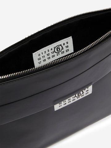MM6 MAISON MARGIELA Clutch in pelle con logo Numeric Nero
