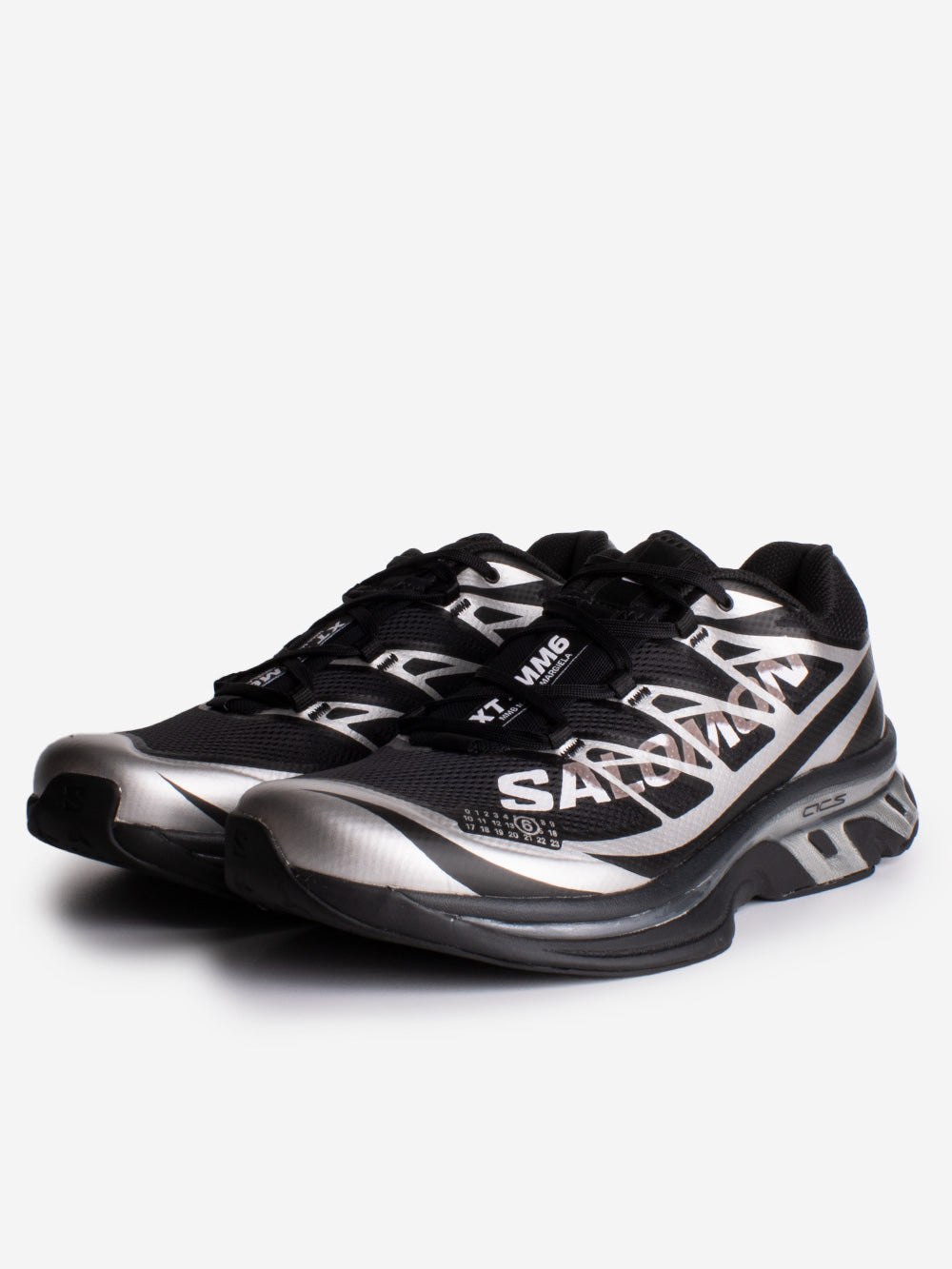 MM6 MAISON MARGIELA Salomon XT x MM6 nere e argento Nero argento Urbanstaroma