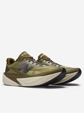 NEW BALANCE FuelCell Rebel v5 verdi Verde scuro