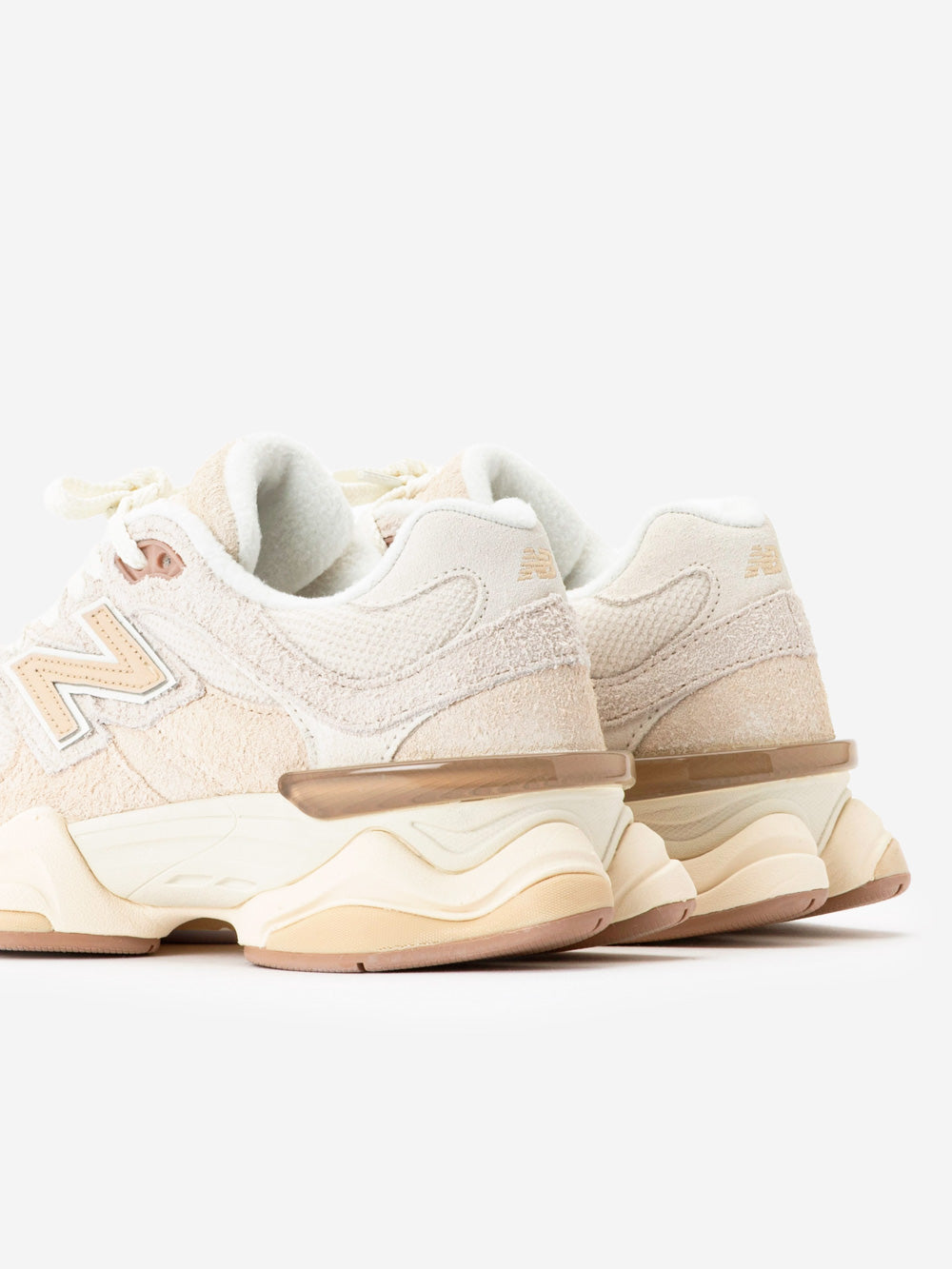 NEW BALANCE 9060 Bisque Sea Salt Panna Urbanstaroma