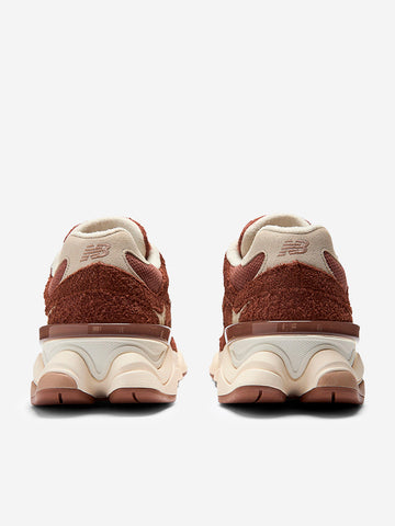 NEW BALANCE 9060 marroni Marrone