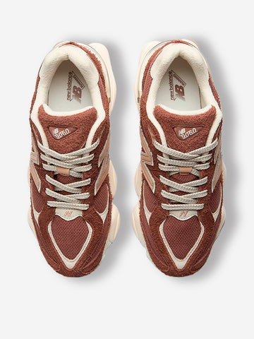 NEW BALANCE 9060 marroni Marrone