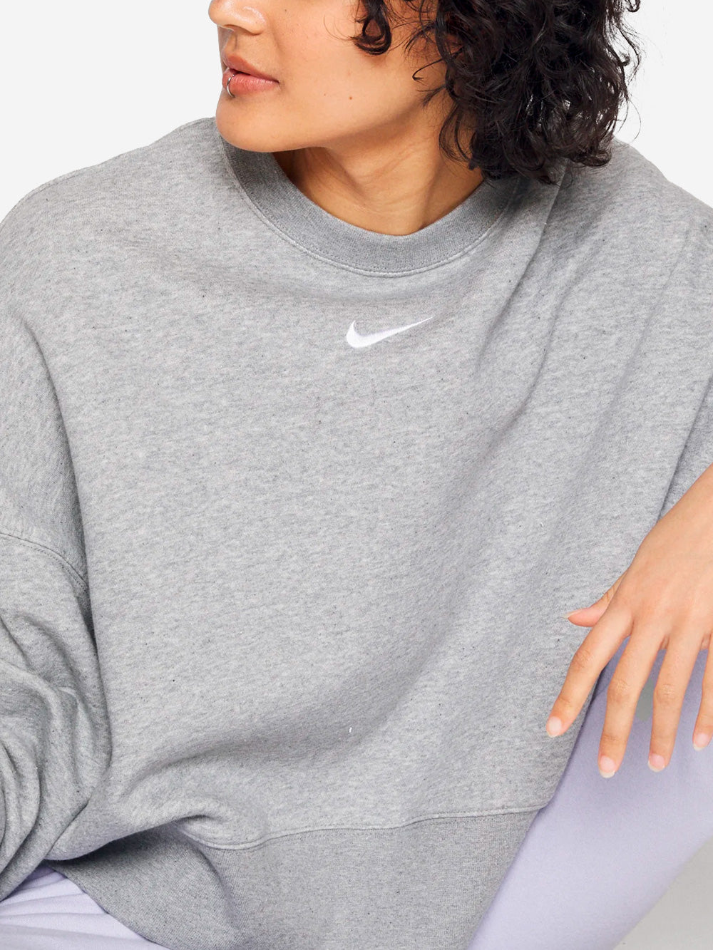NIKE Felpa girocollo grigia oversize con Swoosh Grigio Urbanstaroma