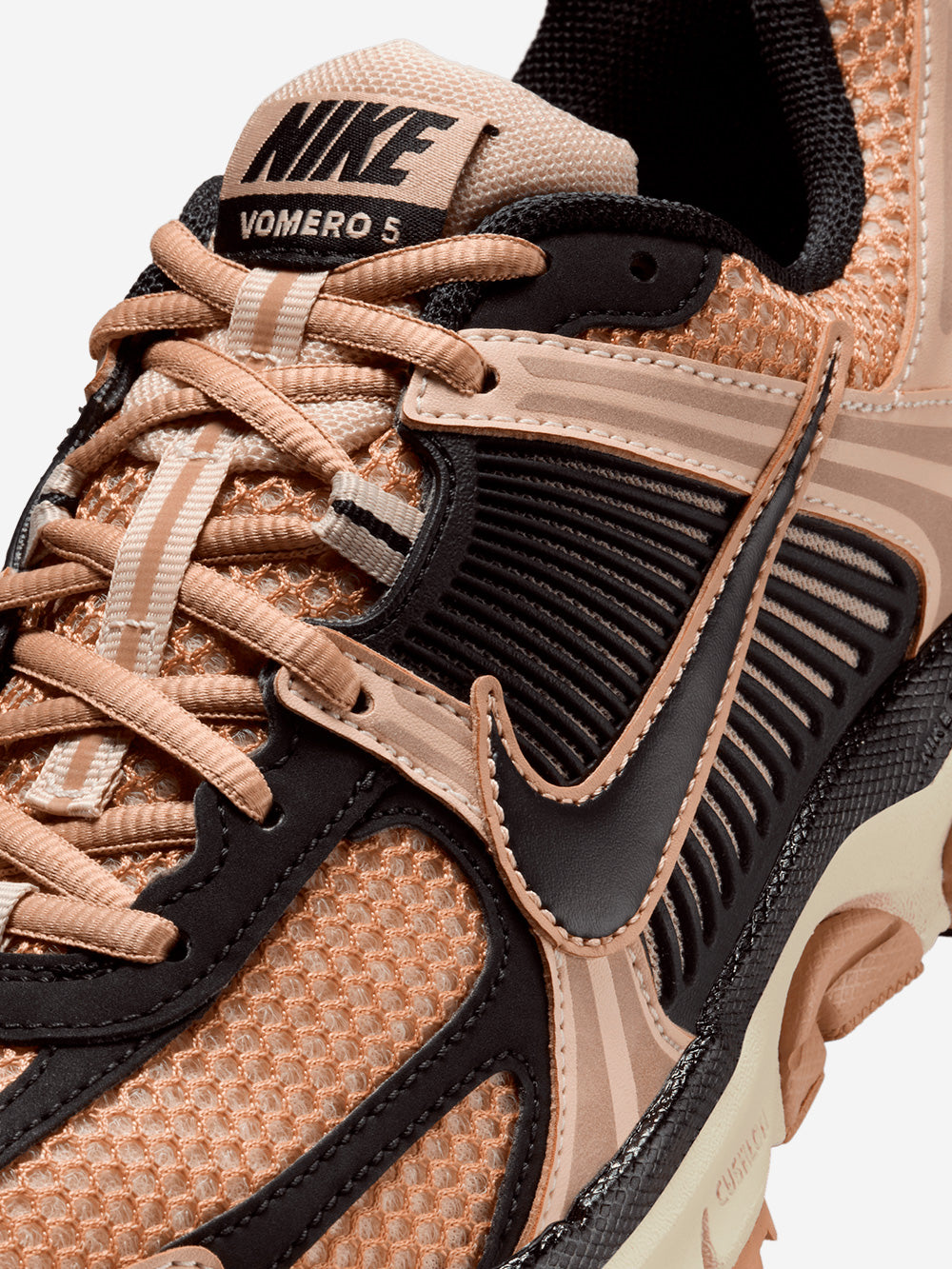 NIKE W Zoom Vomero 5 'Sanddrift' Beige Urbanstaroma