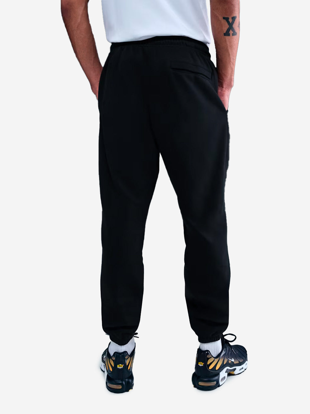 NIKE Pantaloni jogger neri in fleece spazzolato con bordi elastici Nero Urbanstaroma