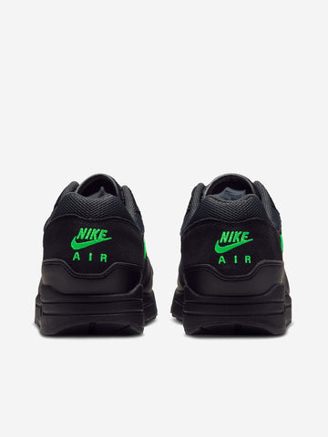 NIKE Air Max 1 Essential 'Black Green Strike' Nero