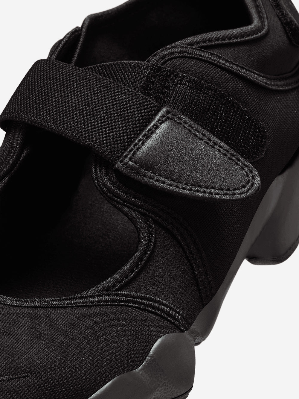 NIKE W Air Rift 'Triple Black' Nero Urbanstaroma
