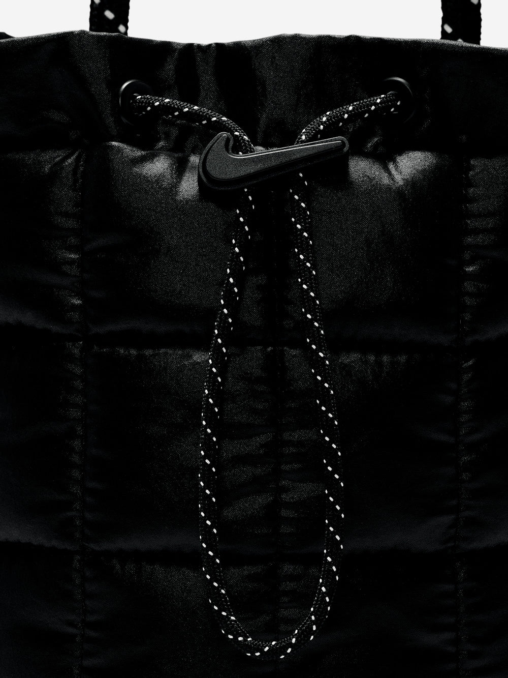 NIKE Nero Urbanstaroma