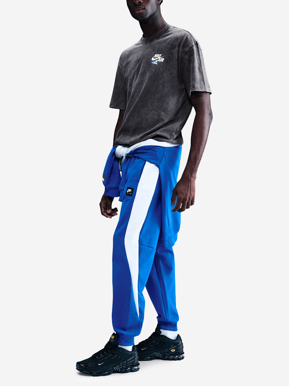 NIKE T-shirt nera con grafica Football Nero Urbanstaroma