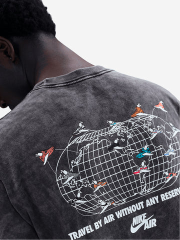 NIKE T-shirt nera con grafica Football Nero