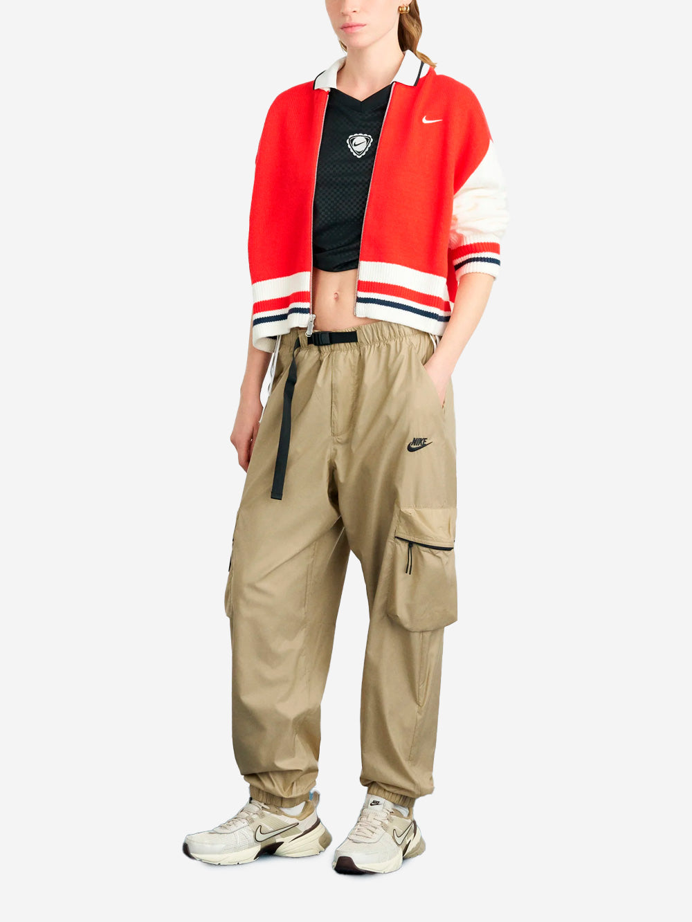 NIKE Rosso Urbanstaroma