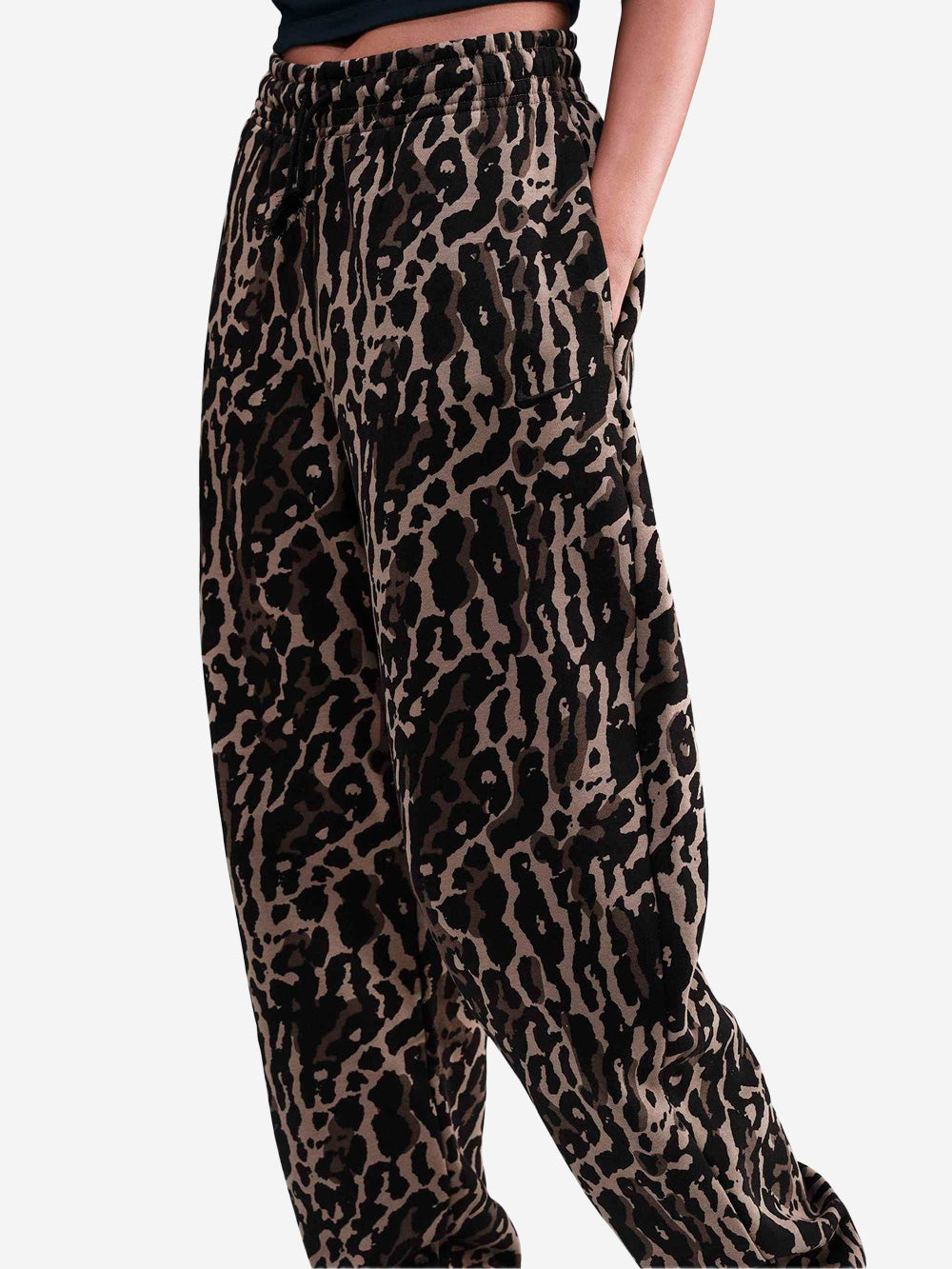NIKE Pantaloni tuta oversize con stampa leopardata Maculato Urbanstaroma