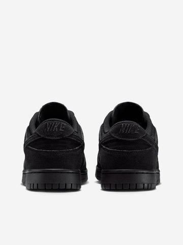 NIKE Dunk Low SE 'Triple Black Suede' Nero