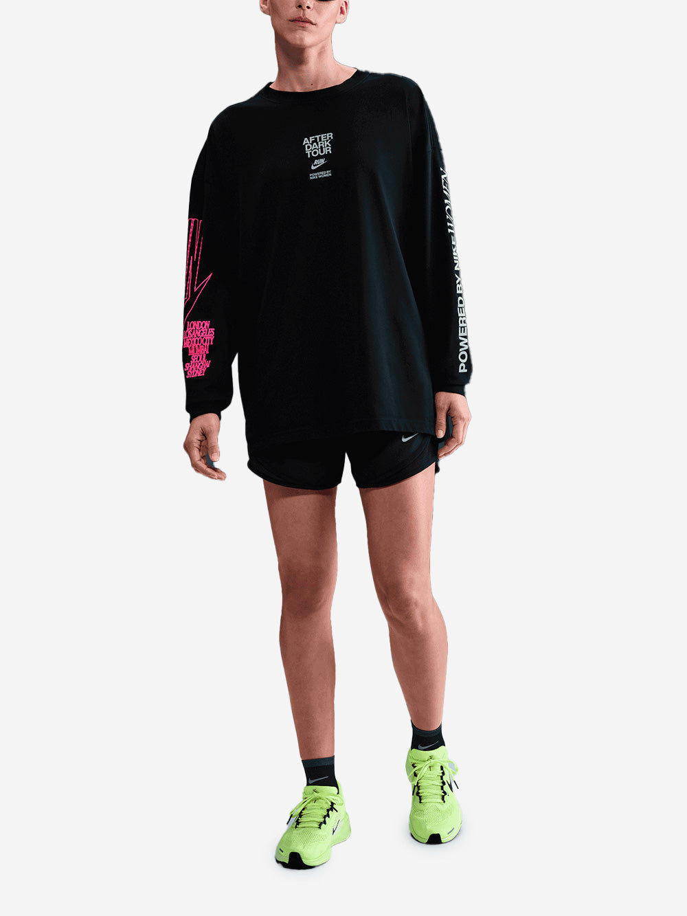 NIKE Maglia oversize a manica lunga con grafica 'Dark Tour' Nero Urbanstaroma